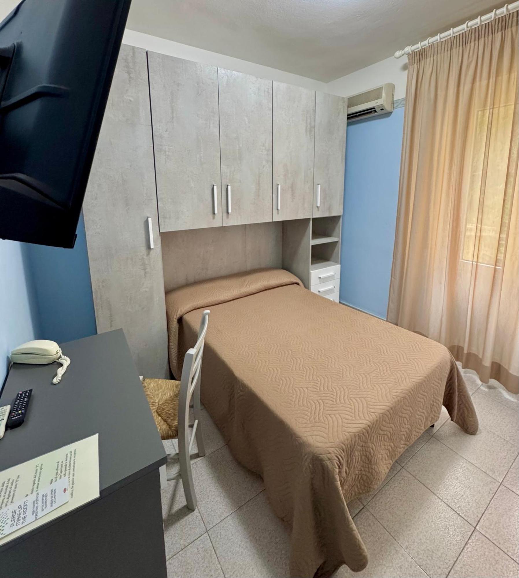 Hotel Monna Lisa Procchio  Bagian luar foto